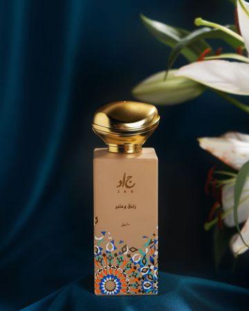 جاد عطر زنبق وعنبر او دو بيرفيوم
